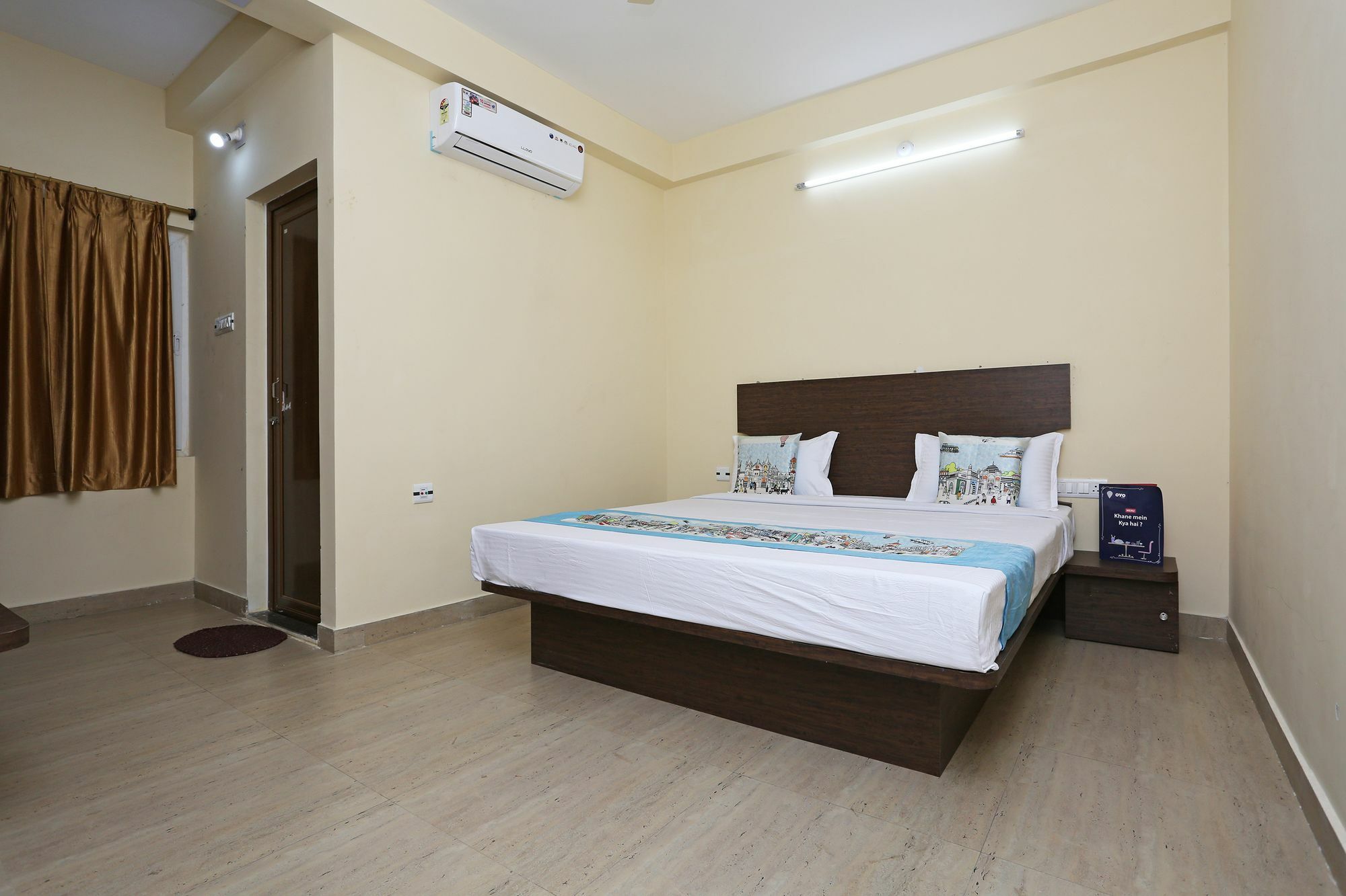 Oyo 11343 Hotel Sai International Bhubaneswar Exterior foto